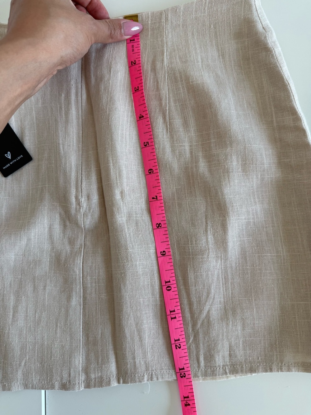 NWT Lulu's Neutral Beige Linen-Blend Mini Skirt with Front Slit Size XS - Picture 5 of 5